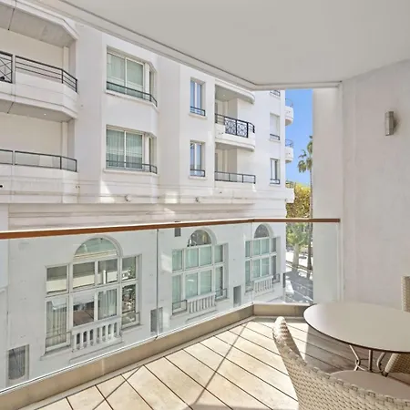 Apartmán Vip 2 Chambres, 2 Salles De Bain Et 2 Wcs Palais Des Festivals Croisette Cannes